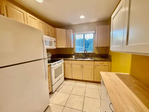 10 Garden Street Tequesta FL 33469
