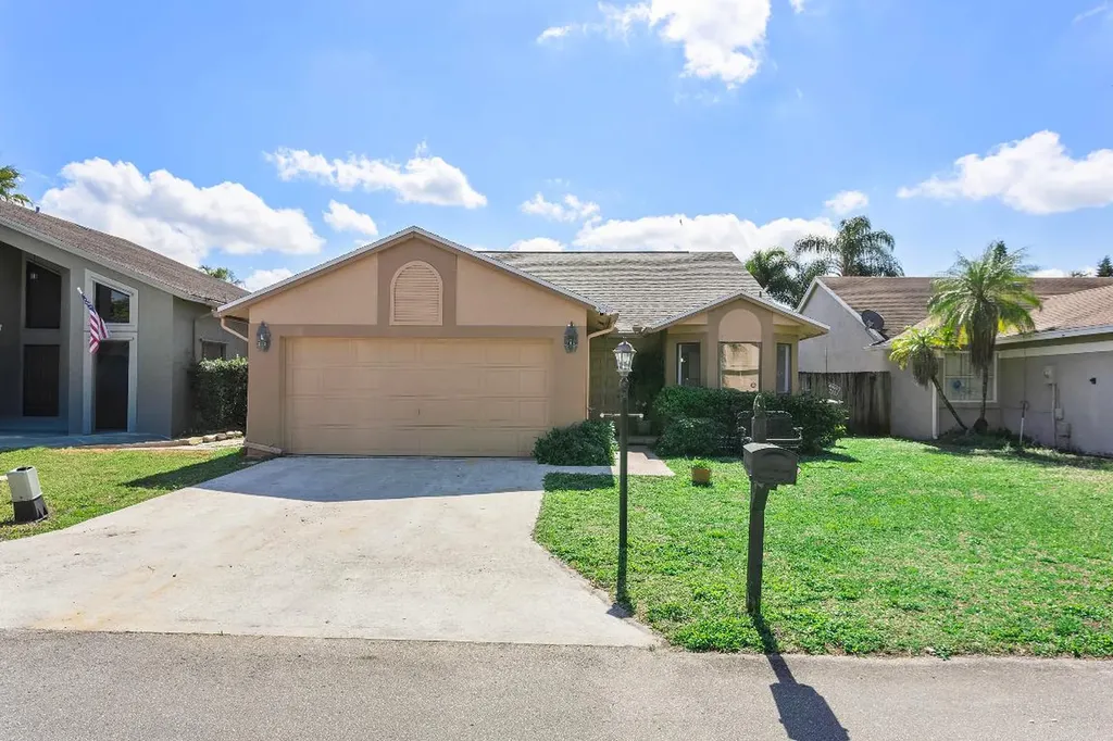 8558 Brody Way Boca Raton FL 33433