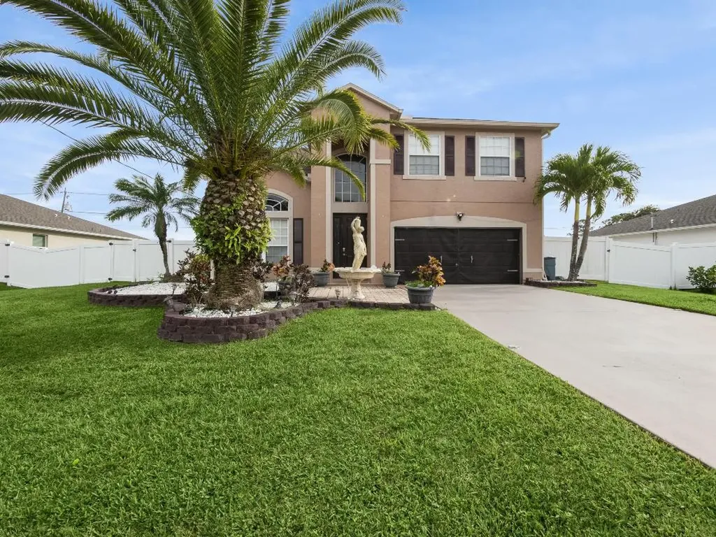 2577 SW Savage Boulevard Port St Lucie FL 34953
