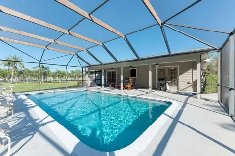 13528 N 6th Court N Loxahatchee Groves FL 33470