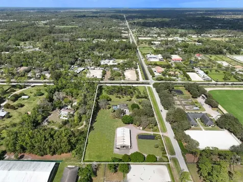 13528 N 6th Court N Loxahatchee Groves FL 33470