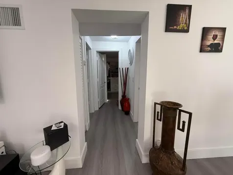 303 NW 28 Way Fort Lauderdale FL 33311