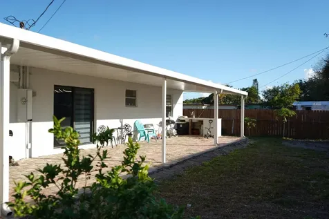303 NW 28 Way Fort Lauderdale FL 33311
