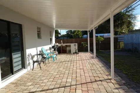 303 NW 28 Way Fort Lauderdale FL 33311