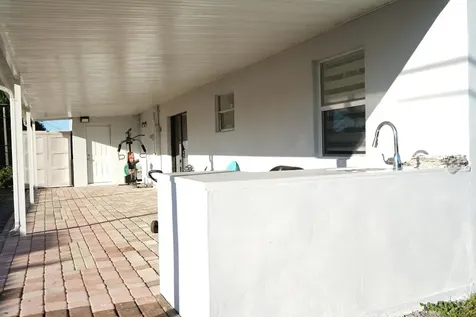 303 NW 28 Way Fort Lauderdale FL 33311