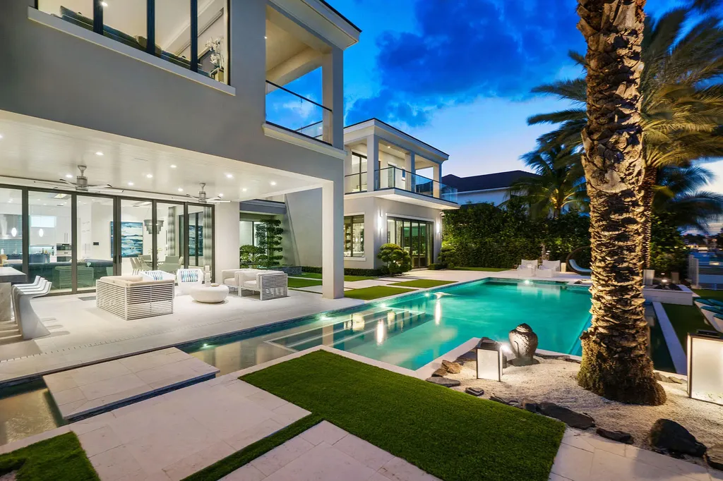 290 S Maya Palm Drive Boca Raton FL 33432