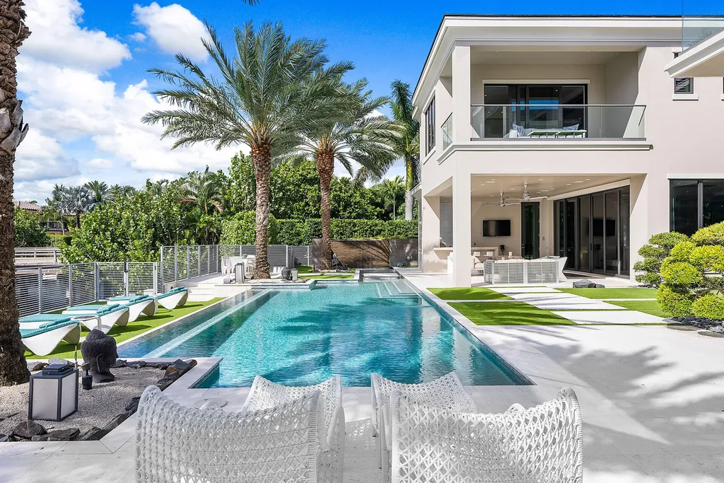 290 S Maya Palm Drive Boca Raton FL 33432