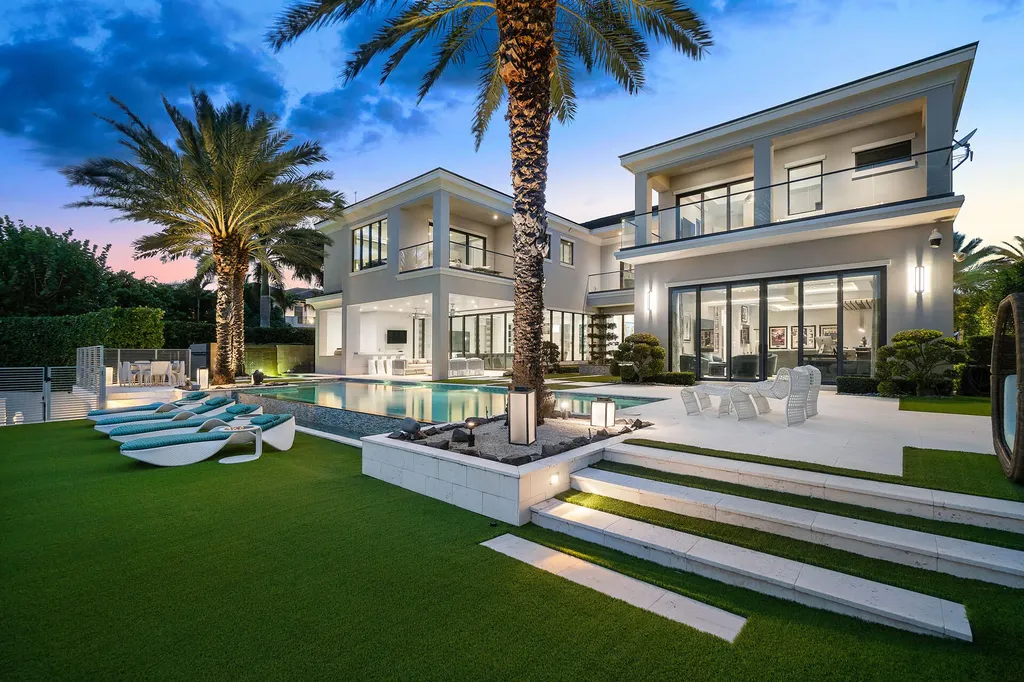 290 S Maya Palm Drive Boca Raton FL 33432