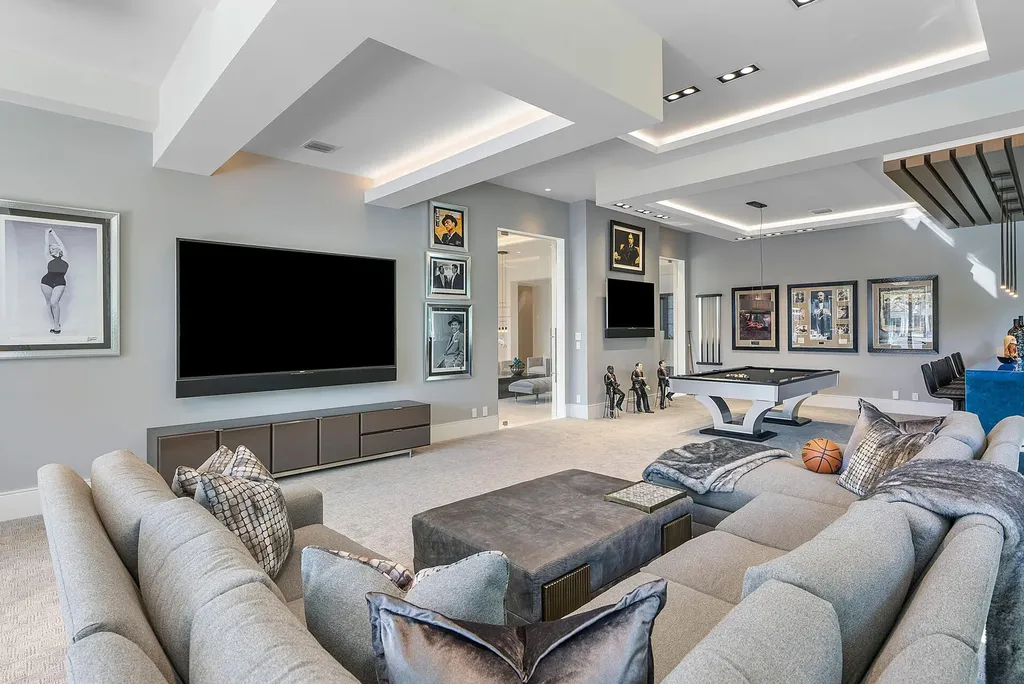 290 S Maya Palm Drive Boca Raton FL 33432
