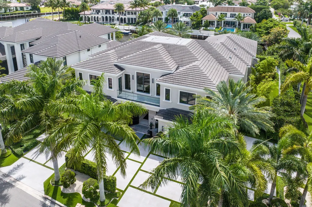290 S Maya Palm Drive Boca Raton FL 33432
