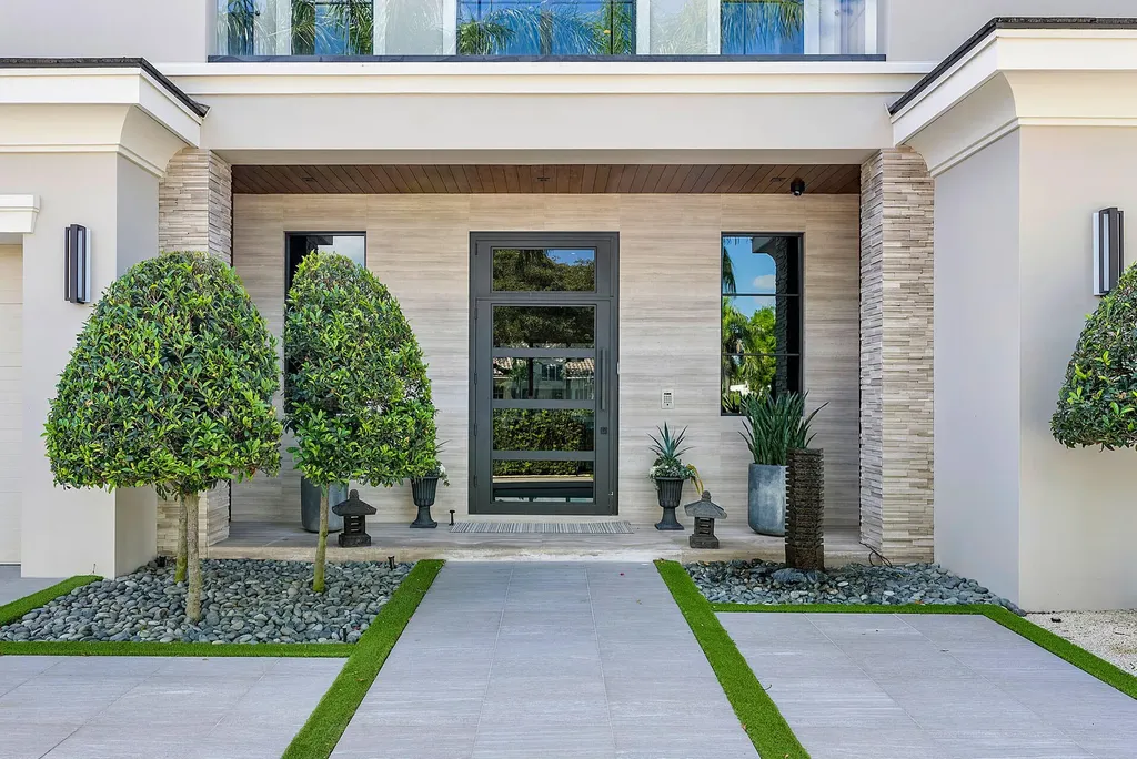 290 S Maya Palm Drive Boca Raton FL 33432