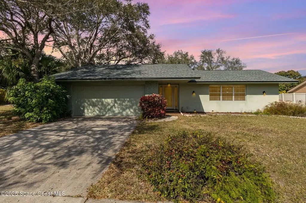 1359 Cherry Hills Road NE Palm Bay FL 32905