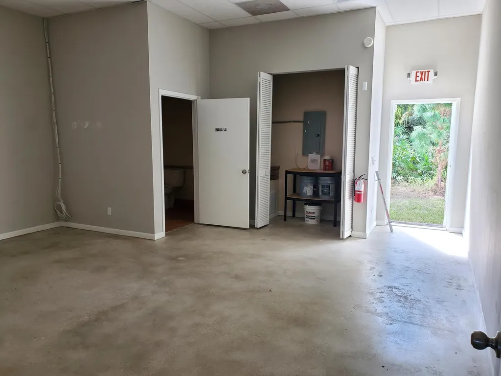 6366 SE Federal Highway Stuart FL 34997