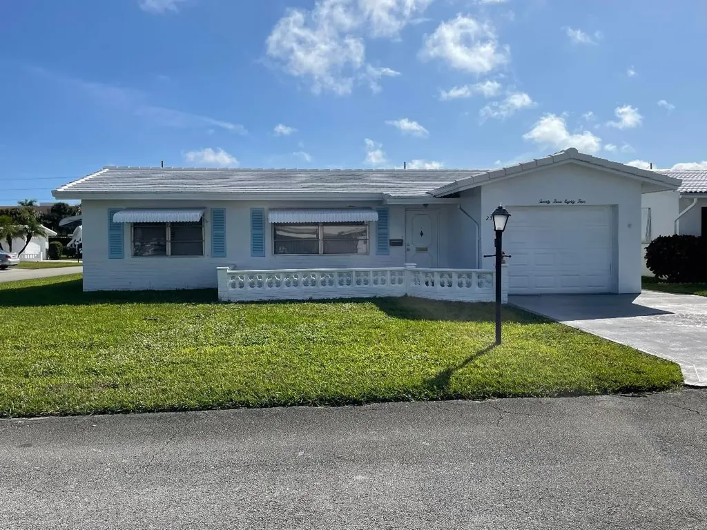 2384 SW 13th Terrace Boynton Beach FL 33426