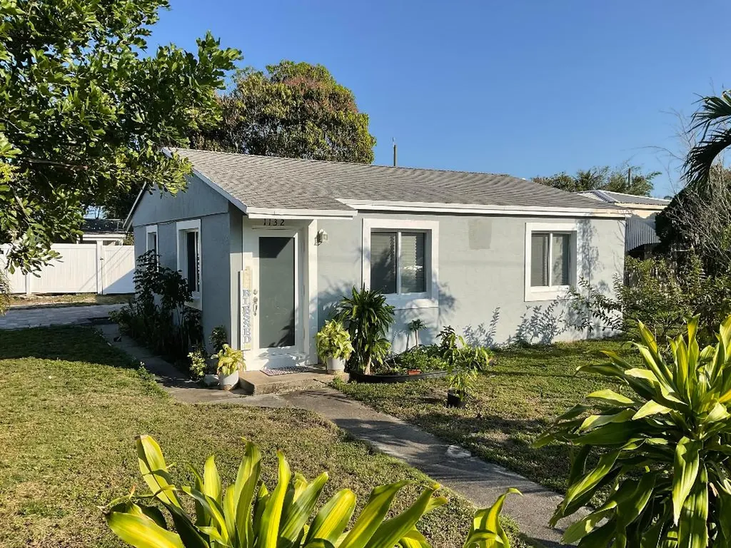 1132 N D Street Lake Worth Beach FL 33460