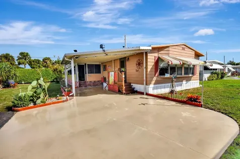 51005 Galina Bay Boynton Beach FL 33436