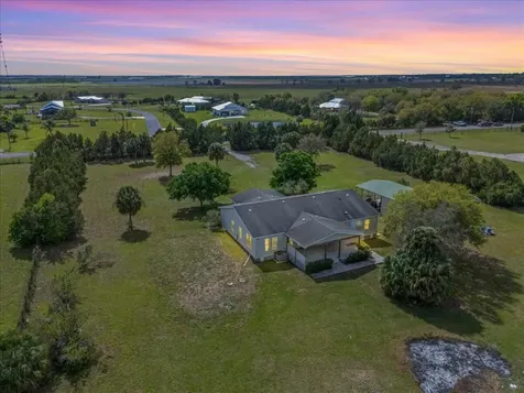 11505 NE 51st Court Okeechobee FL 34972