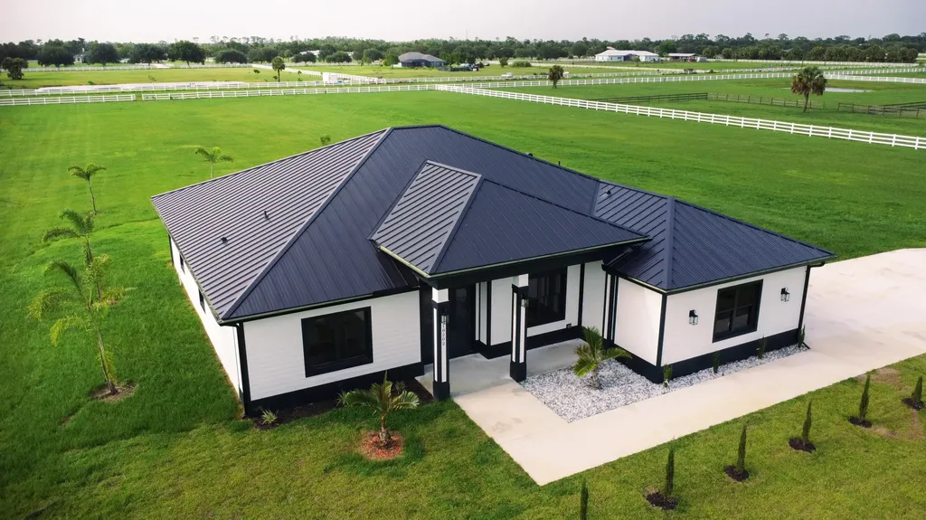 18202 Bridle Way Port St Lucie FL 34987