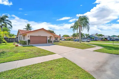 7630 Woodland Creek Lane Lake Worth FL 33467