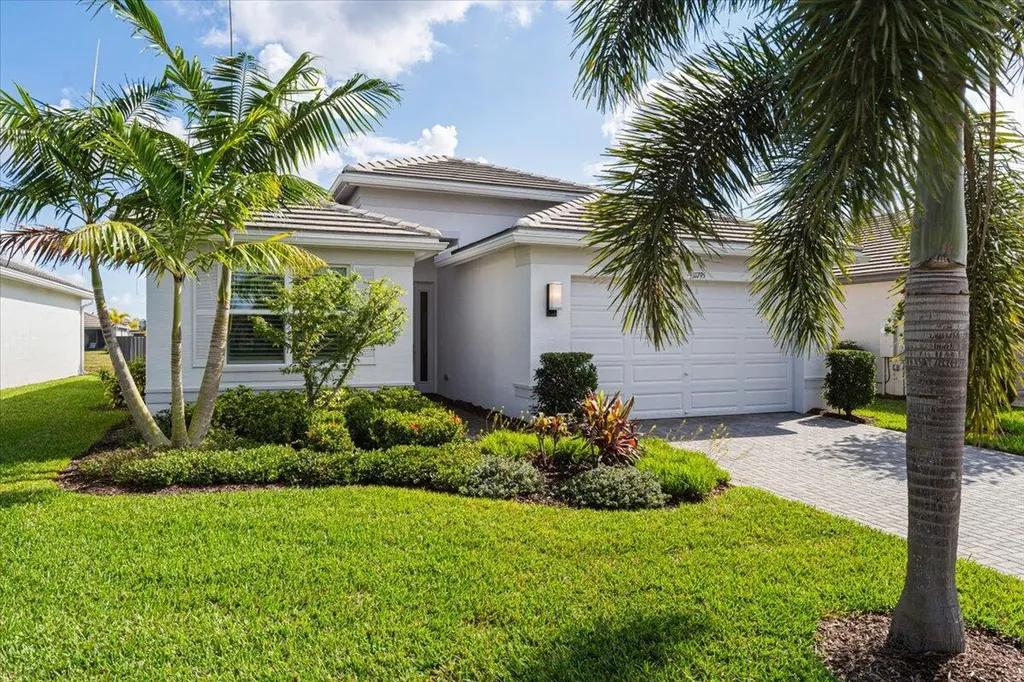 11795 SW Silver Creek Avenue Port St Lucie FL 34987