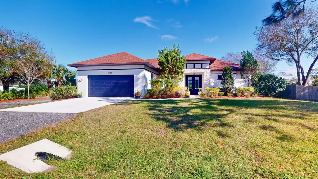 8286 105th Court Vero Beach FL 32967