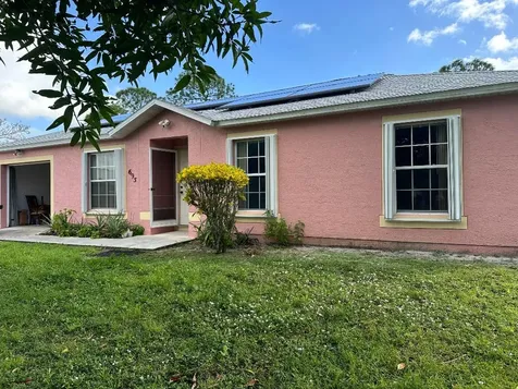 695 SW Heather Street Port St Lucie FL 34983