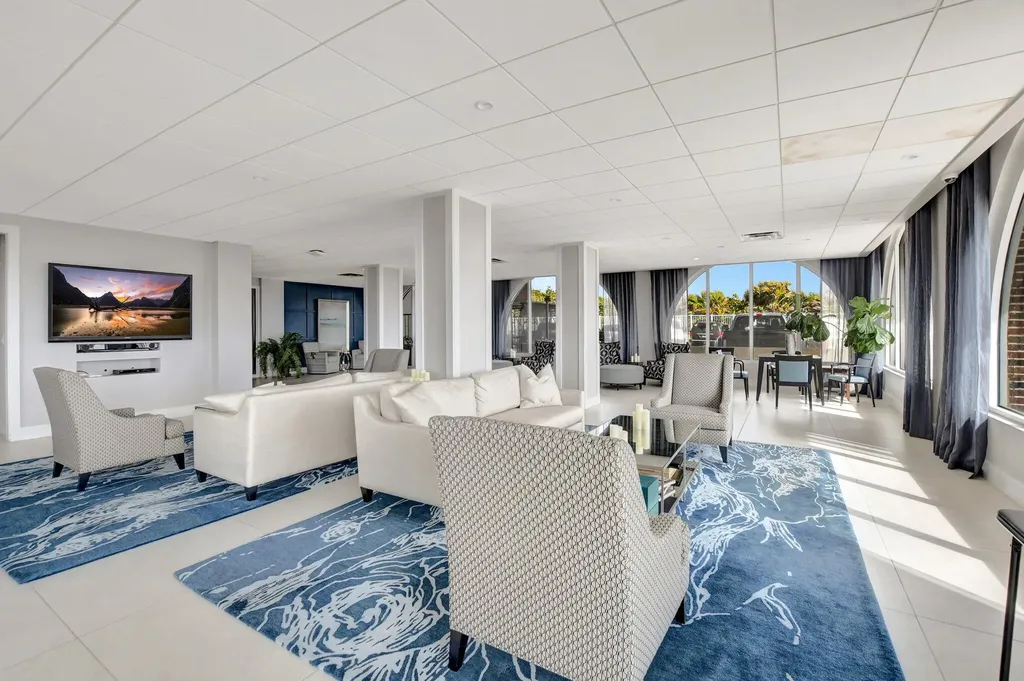 1180 S Ocean Boulevard Boca Raton FL 33432