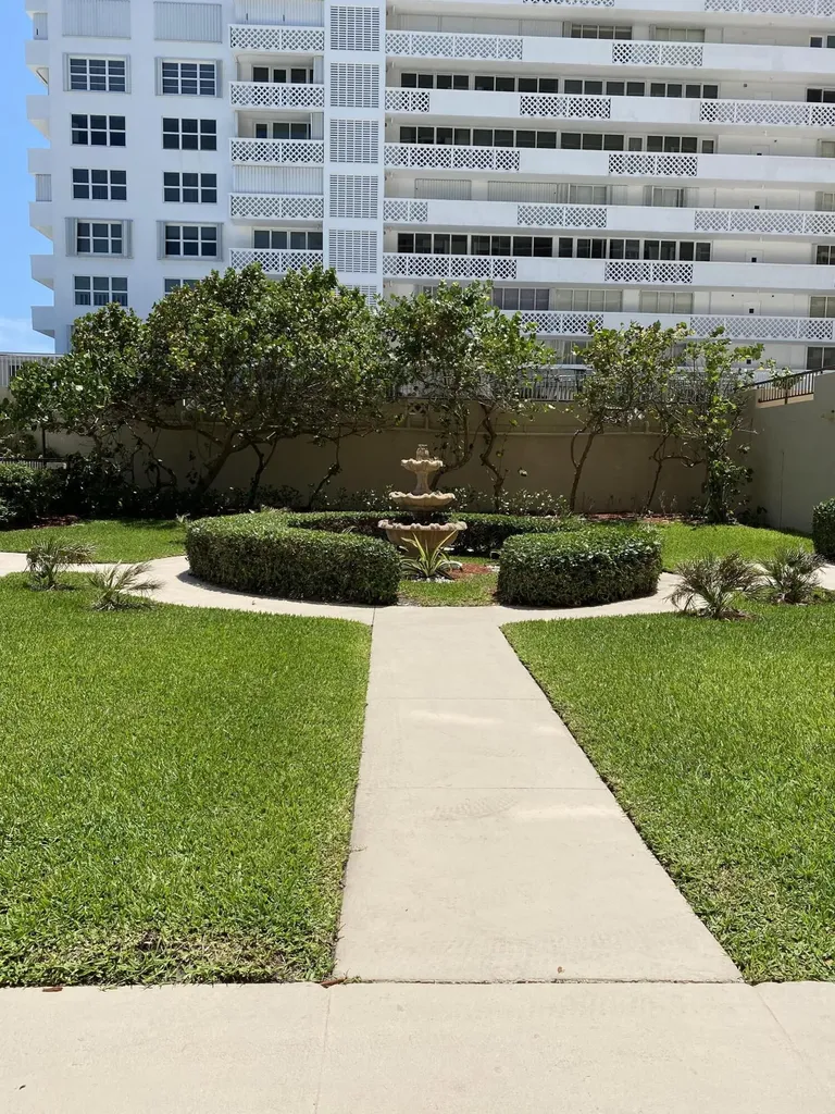 1180 S Ocean Boulevard Boca Raton FL 33432