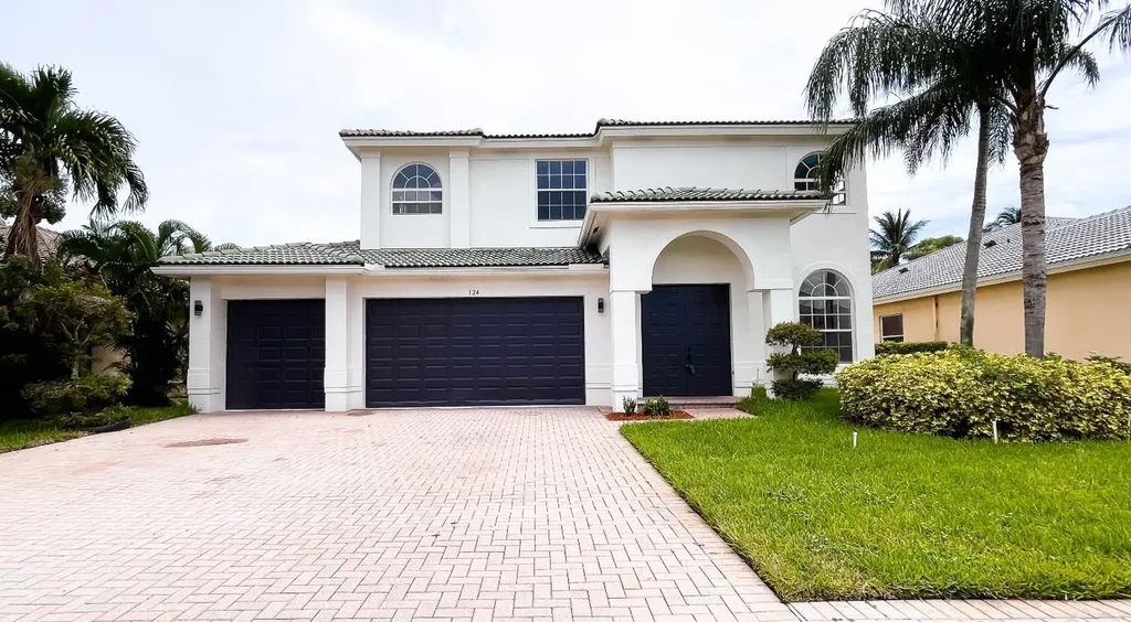 124 Bella Vista Way Royal Palm Beach FL 33411