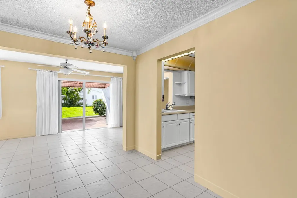 1802 SW 13th Avenue Boynton Beach FL 33426