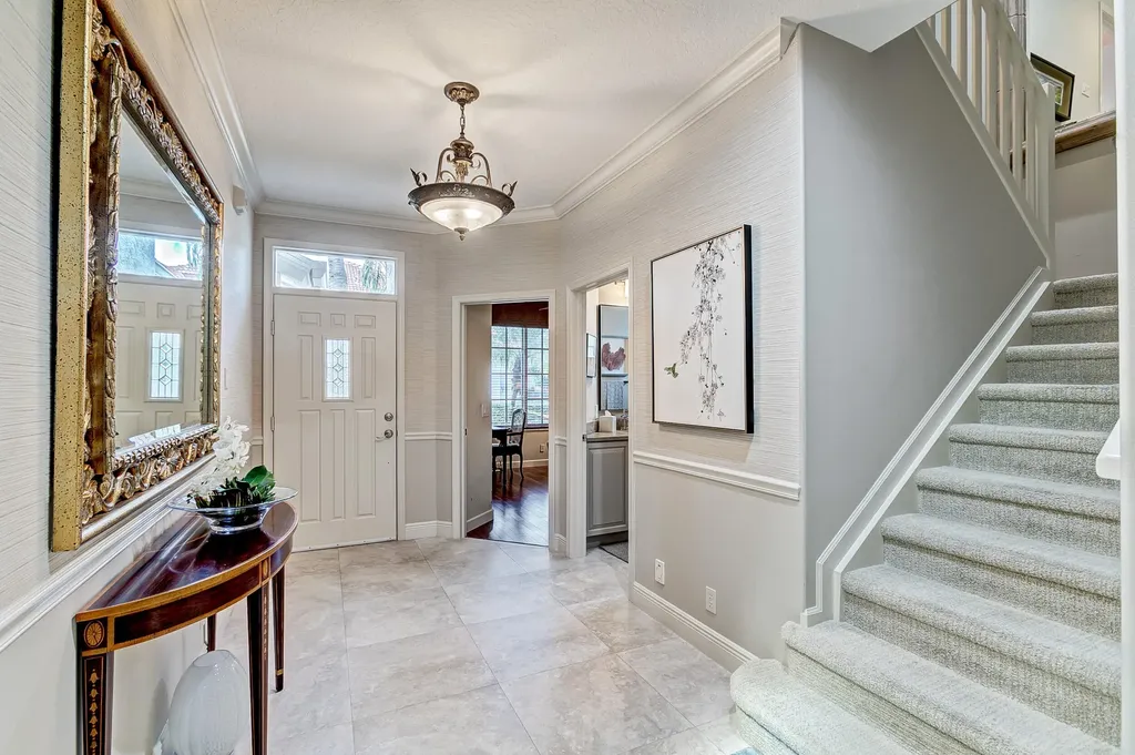 118 Monterey Pointe Drive Palm Beach Gardens FL 33418