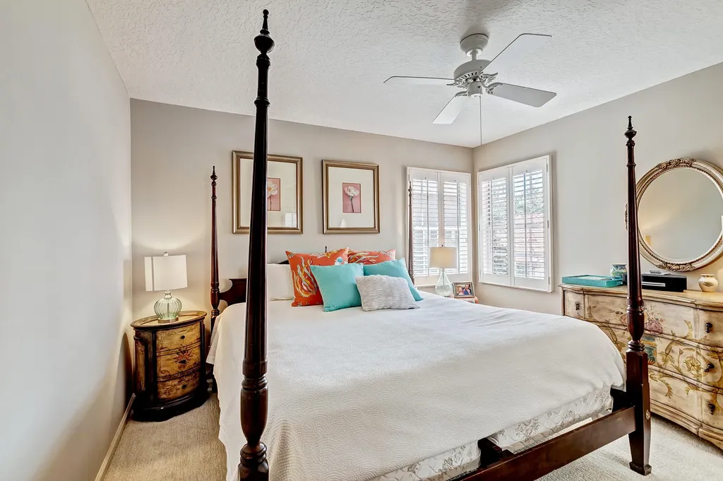 118 Monterey Pointe Drive Palm Beach Gardens FL 33418