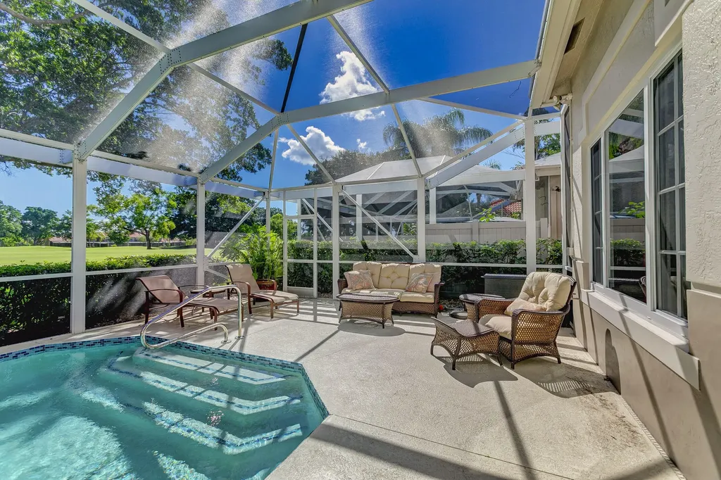 118 Monterey Pointe Drive Palm Beach Gardens FL 33418