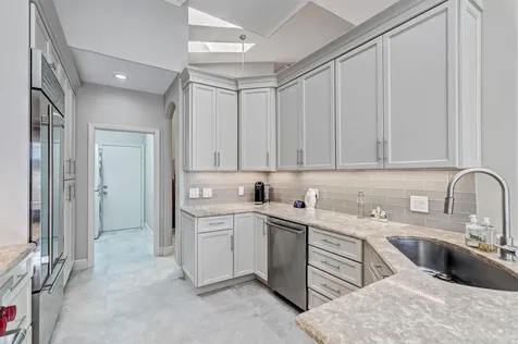 118 Monterey Pointe Drive Palm Beach Gardens FL 33418