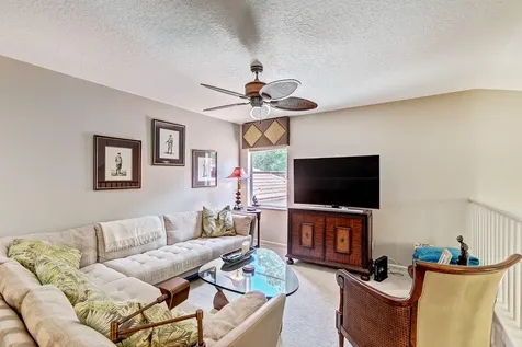 118 Monterey Pointe Drive Palm Beach Gardens FL 33418