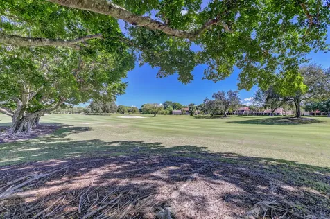 118 Monterey Pointe Drive Palm Beach Gardens FL 33418