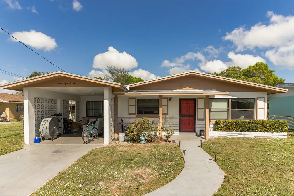 2806 Dunbar Street Fort Pierce FL 34947