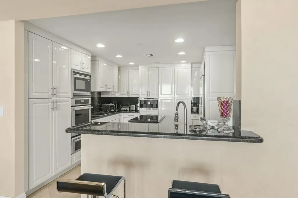 200 E Palmetto Park Road Boca Raton FL 33432