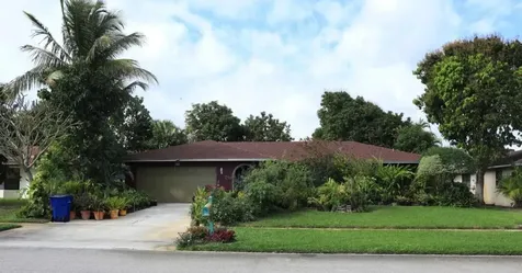 113 Champions Run Riviera Beach FL 33407