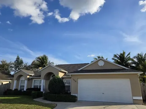 1054 SW Idol Avenue Port St Lucie FL 34953