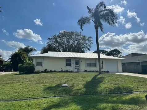 150 SE Dwight Avenue Port St Lucie FL 34983