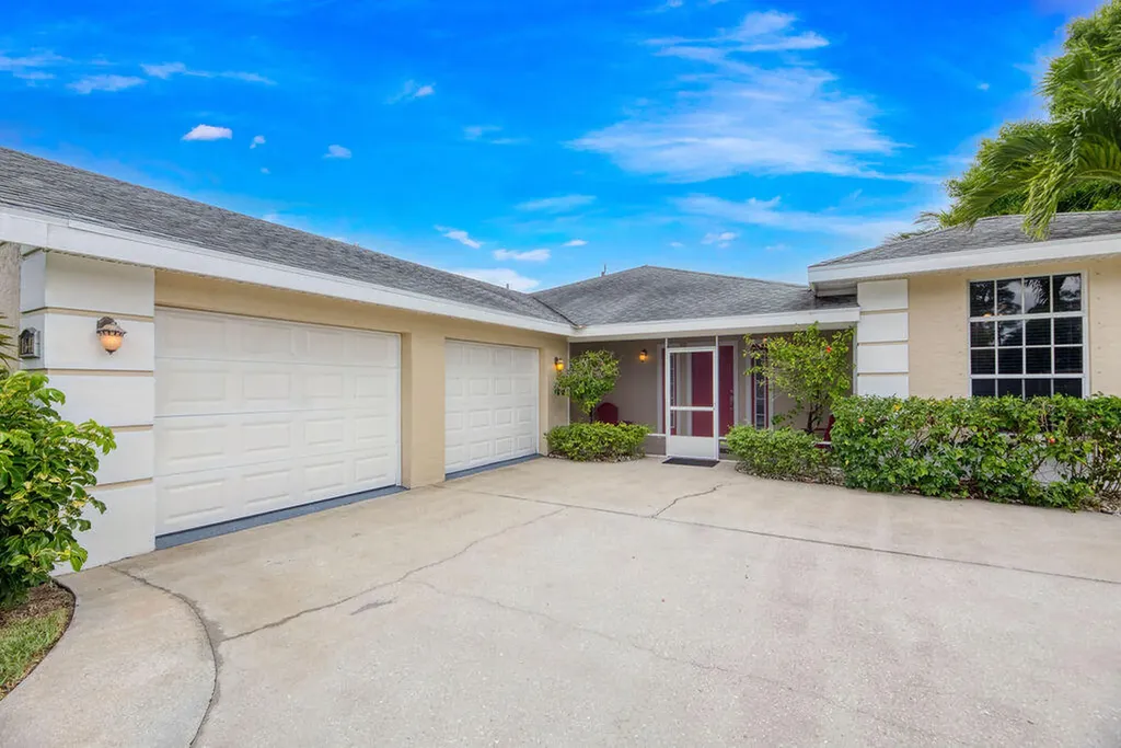 1641 SW Diamond Street Port St Lucie FL 34953