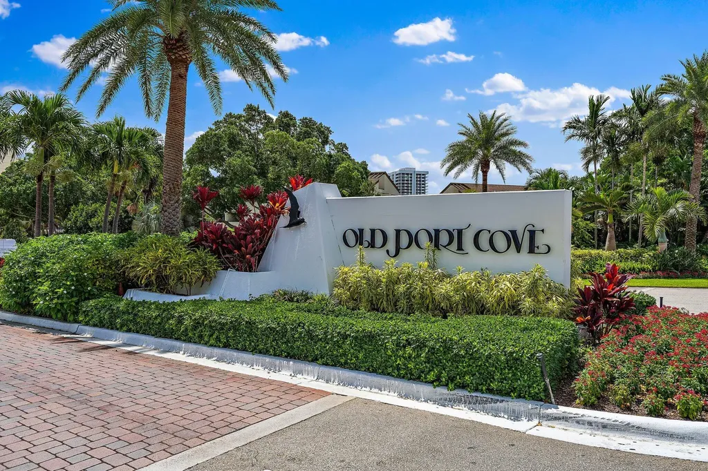 134 Lakeshore Drive North Palm Beach FL 33408