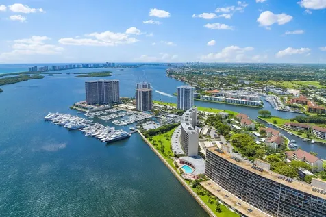 134 Lakeshore Drive North Palm Beach FL 33408