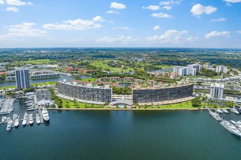 134 Lakeshore Drive North Palm Beach FL 33408