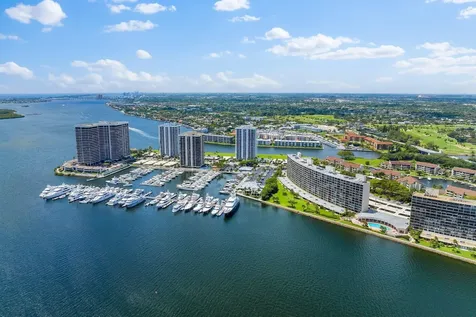 134 Lakeshore Drive North Palm Beach FL 33408