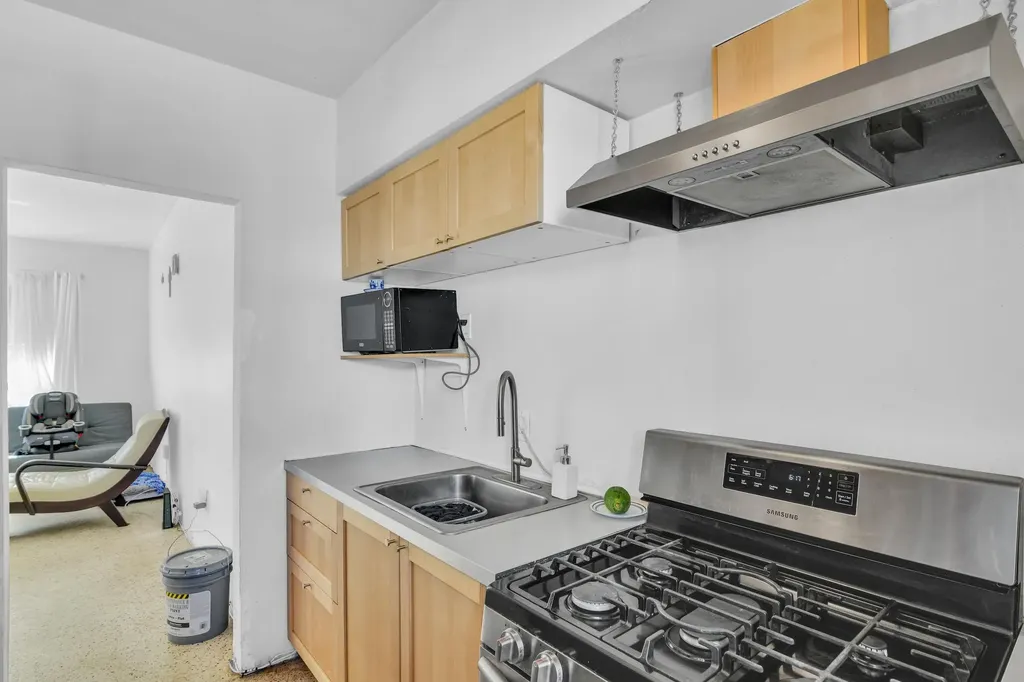 8430 Byron Avenue Miami Beach FL 33141