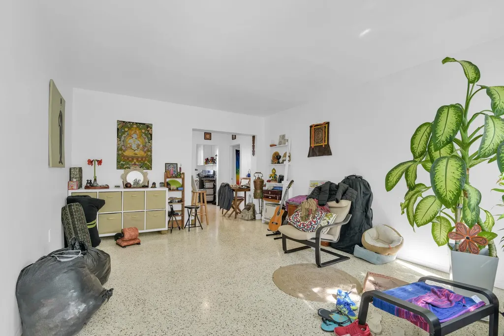 8430 Byron Avenue Miami Beach FL 33141