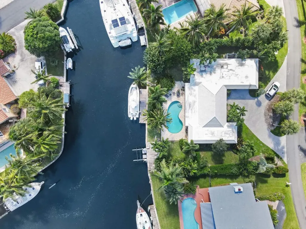 10341 SE Soundings Drive Hobe Sound FL 33455