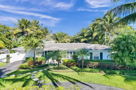 203 NW 15th Street Delray Beach FL 33444